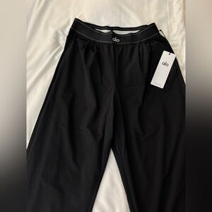 Alo Suit Up Trouser (Regular) - Black